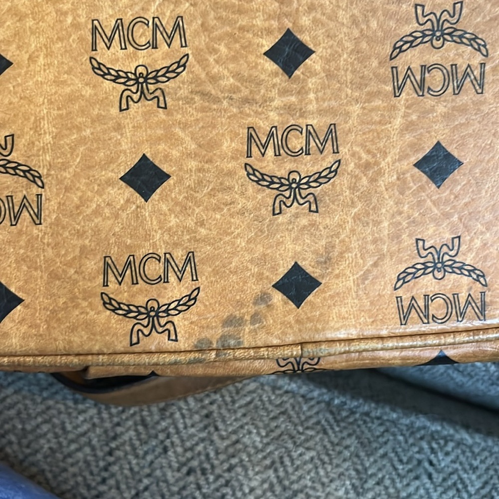 MCM Tan Leather Tote Bag - Picture 4 of 7
